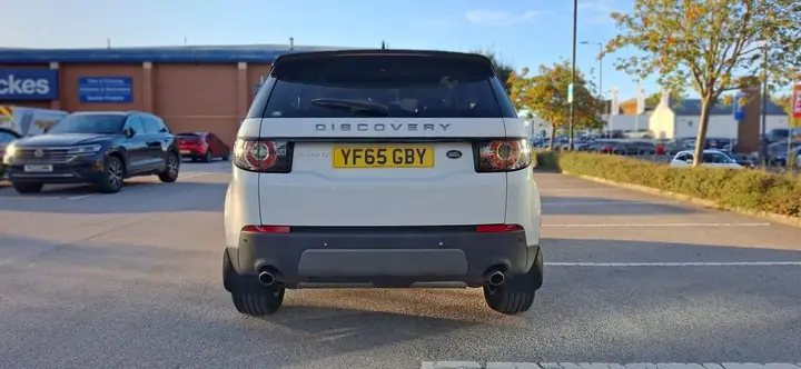 Land Rover Discovery Sport 2015 photo 5