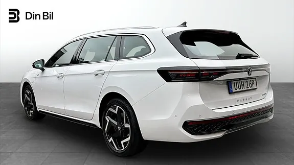 Volkswagen Passat 2024 photo 3