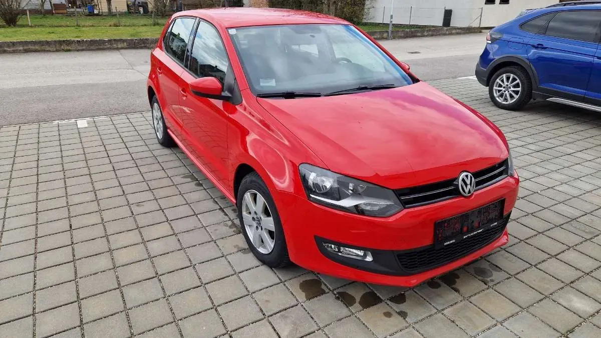 Volkswagen Polo 2011 photo 2