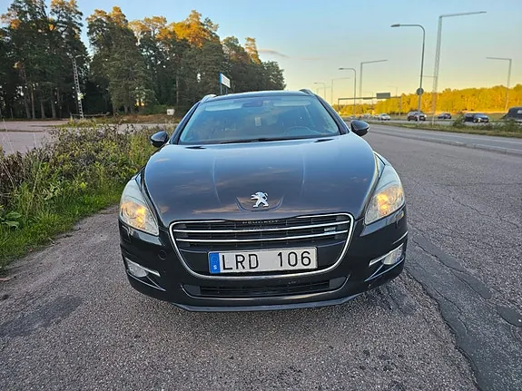 Peugeot 508 2011 photo 2