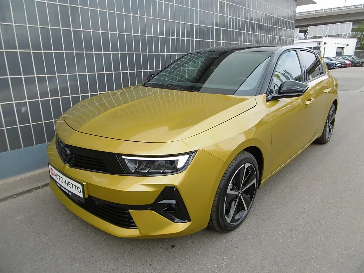 Opel Astra 2025 photo 2