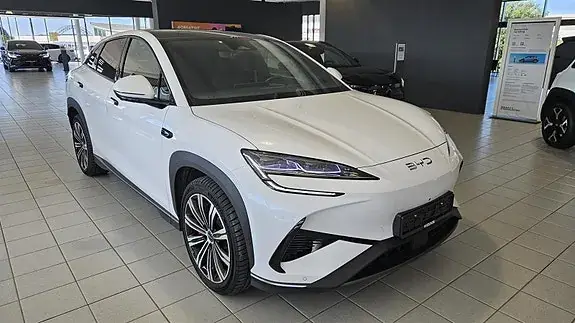 BYD Sealion 7