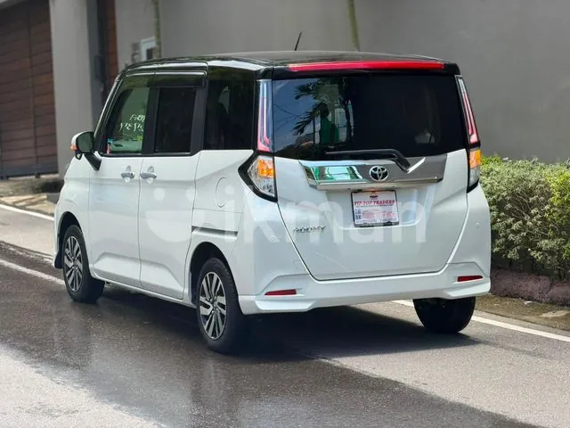 Toyota Roomy 2023 photo 3