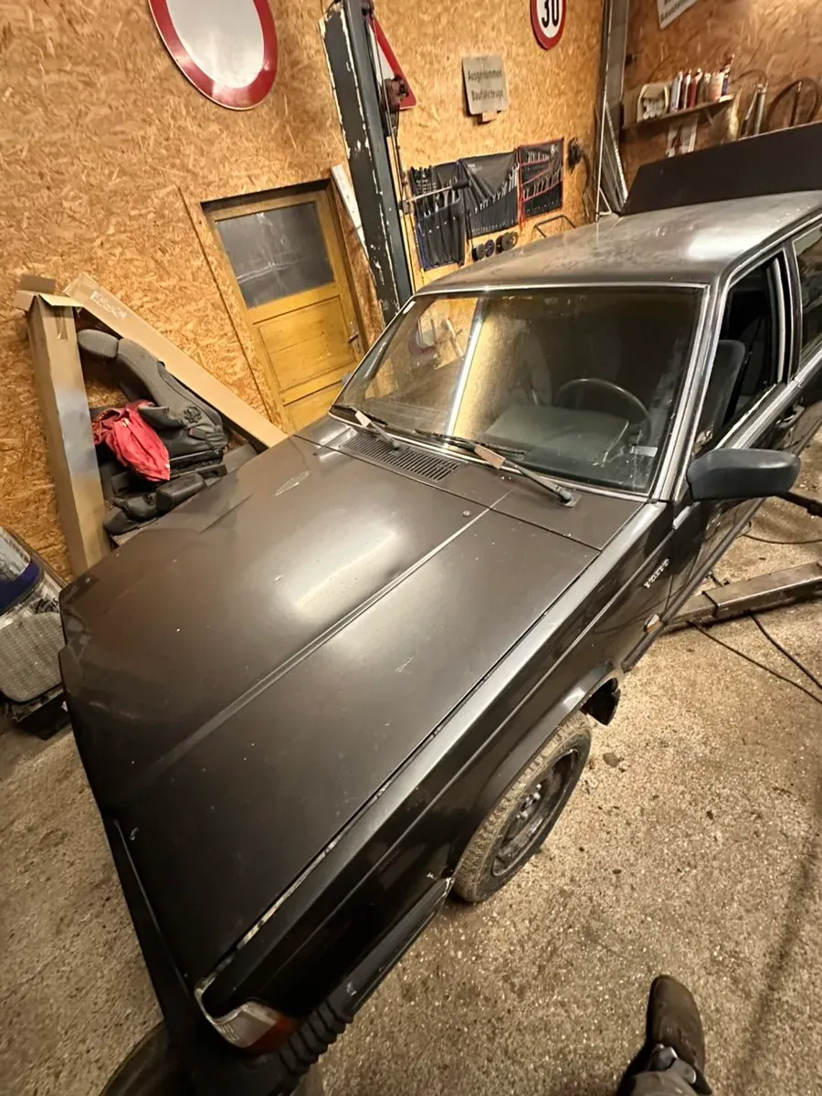 Volvo Serie 700 1985 photo 2