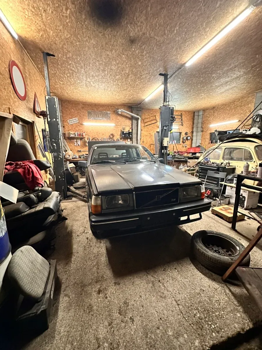 Volvo Serie 700 1985 photo 3