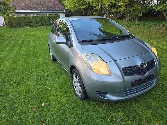 Toyota Yaris 2006 photo 3