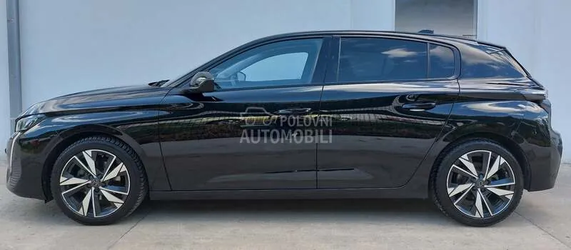 Peugeot 308 2022 photo 2