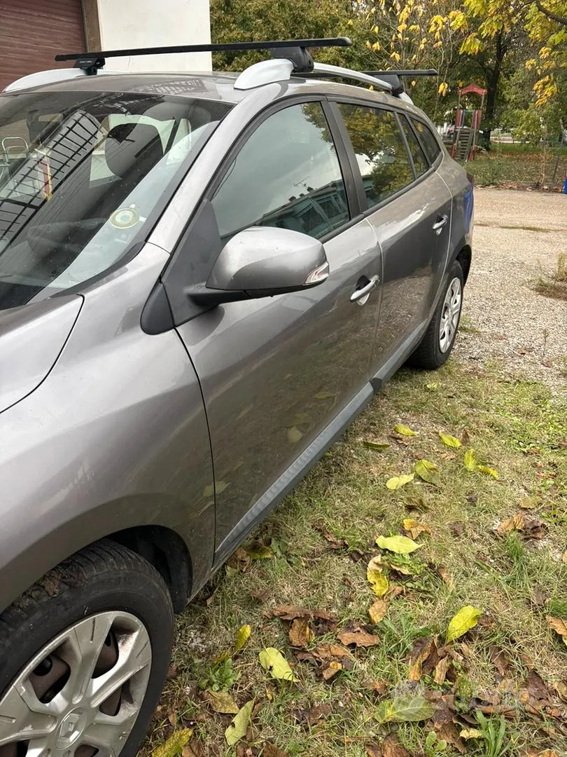 Renault Megane 2010 photo 5