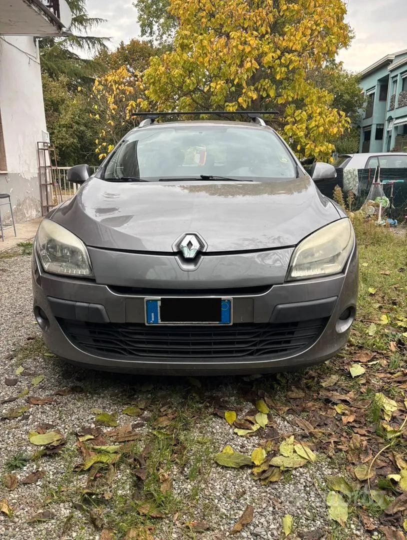 Renault Megane 2010 photo 4