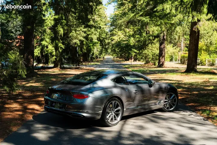 Bentley Continental Gt 2020 photo 2