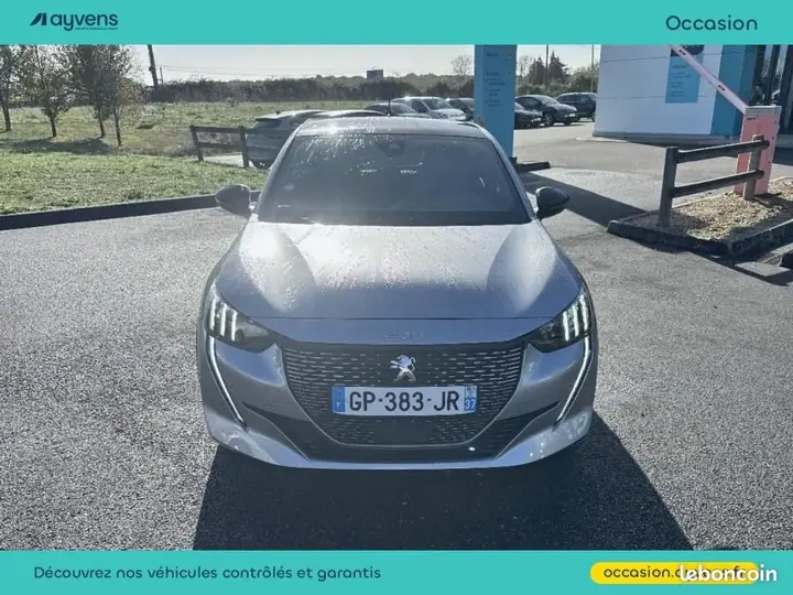 Peugeot 208 2023 photo 5