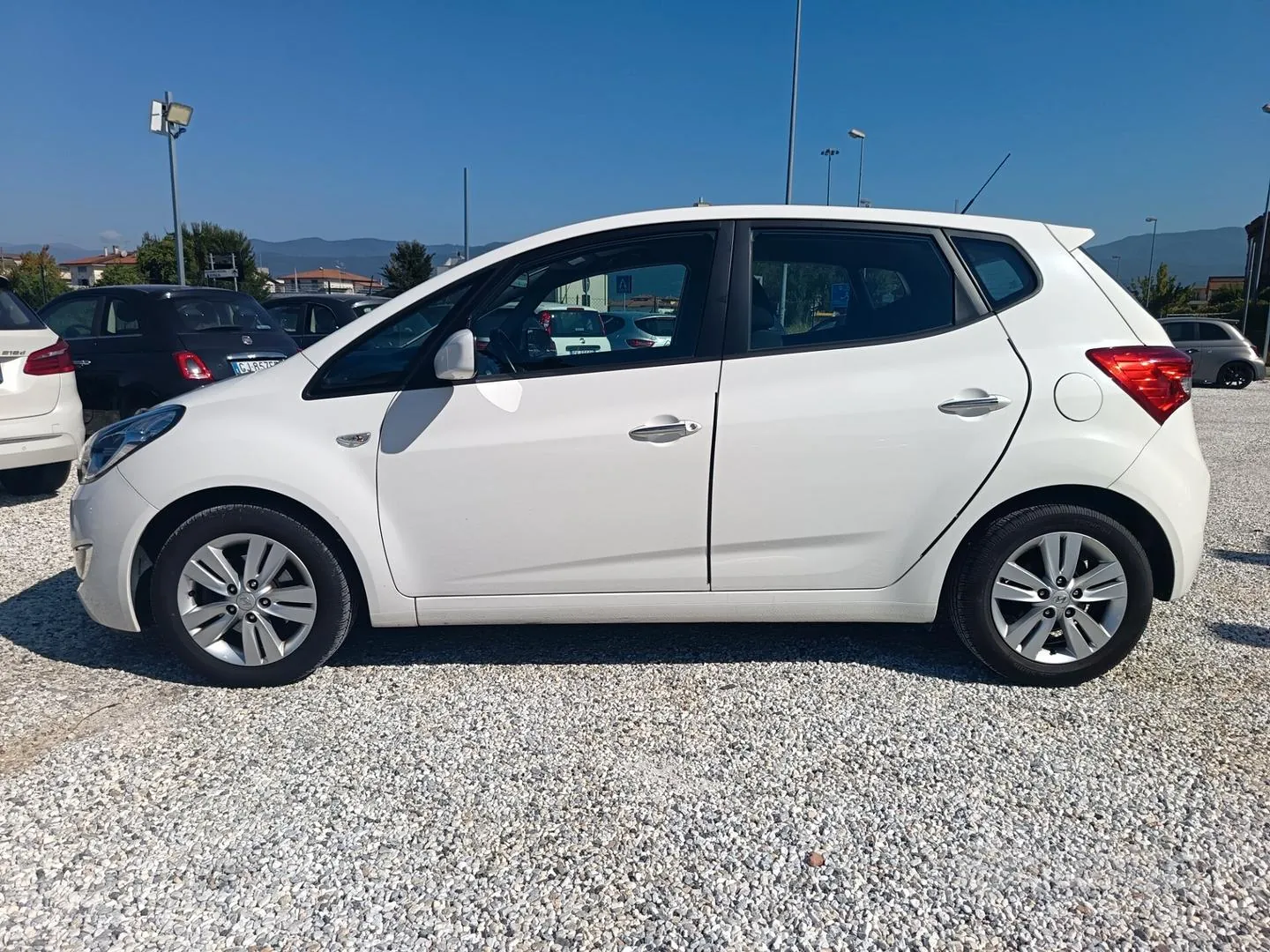 Hyundai Ix20 2013 photo 5
