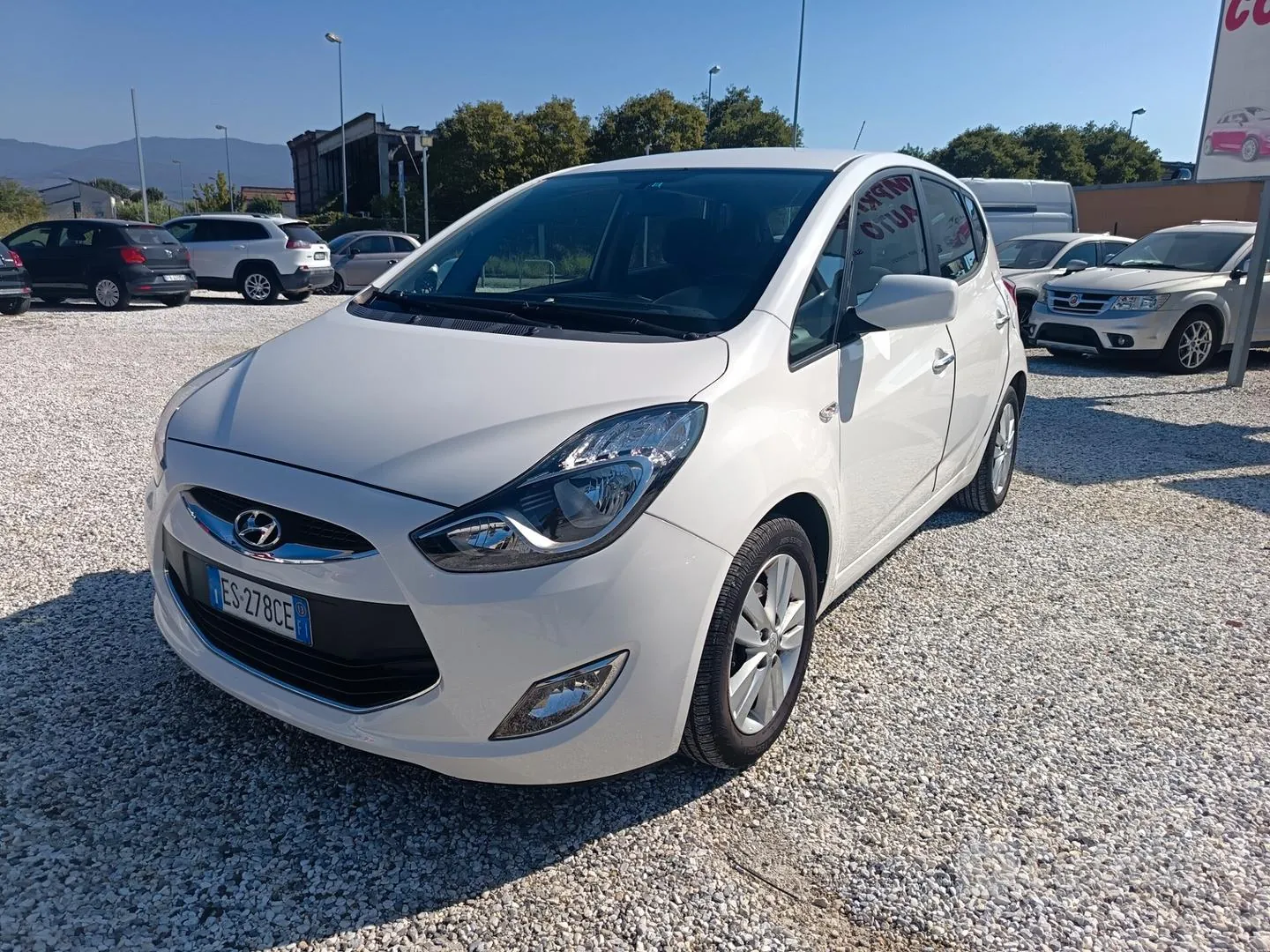 Hyundai Ix20 2013 photo 3