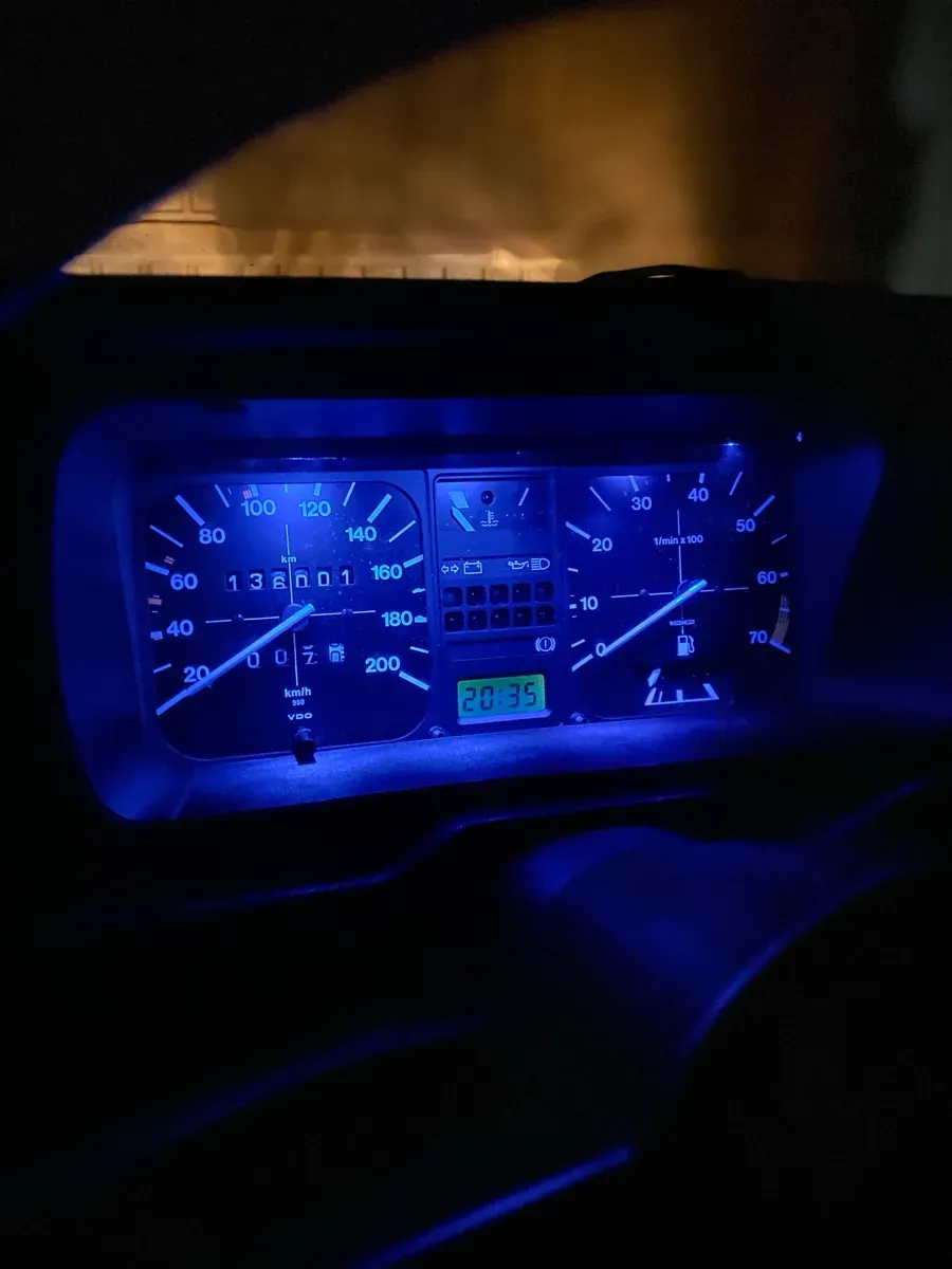 Volkswagen Polo 1983 photo 3
