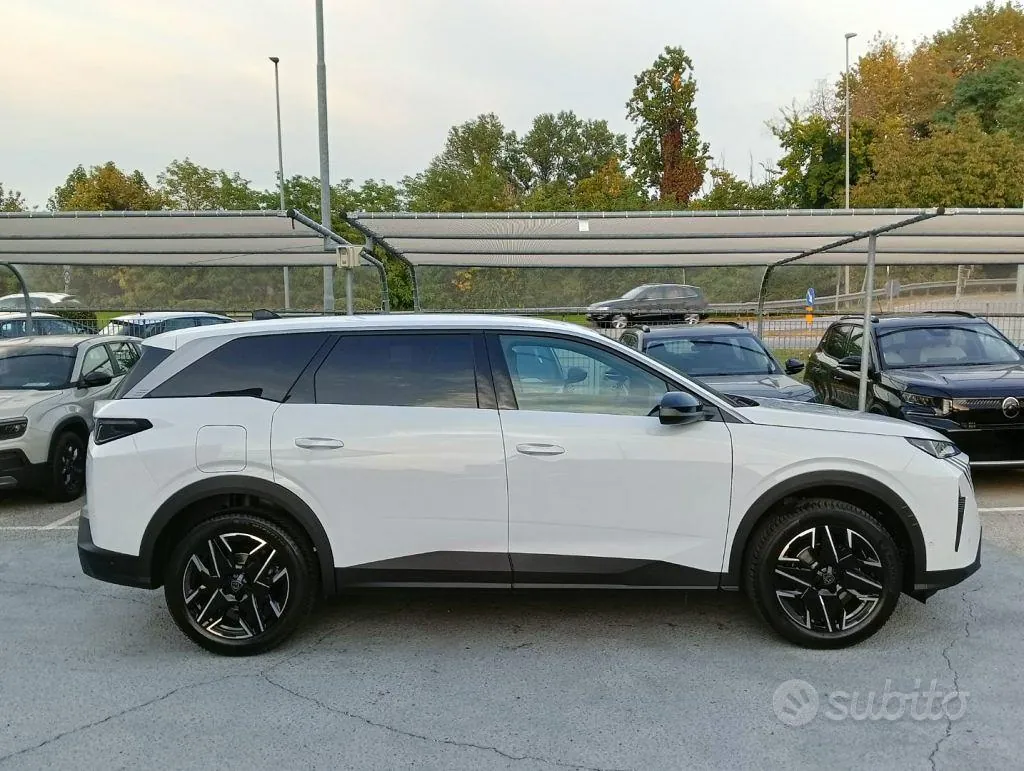 Peugeot 5008 2026 photo 4