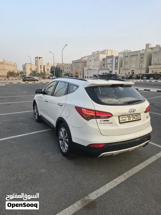 Hyundai Santa Fe 2014 photo 4