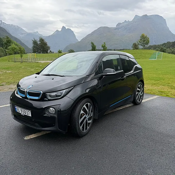 BMW I3