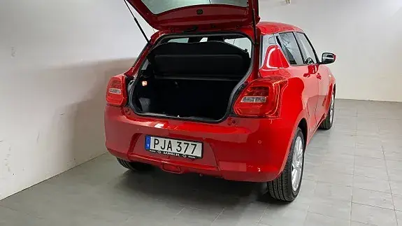 Suzuki Swift 2023 photo 4