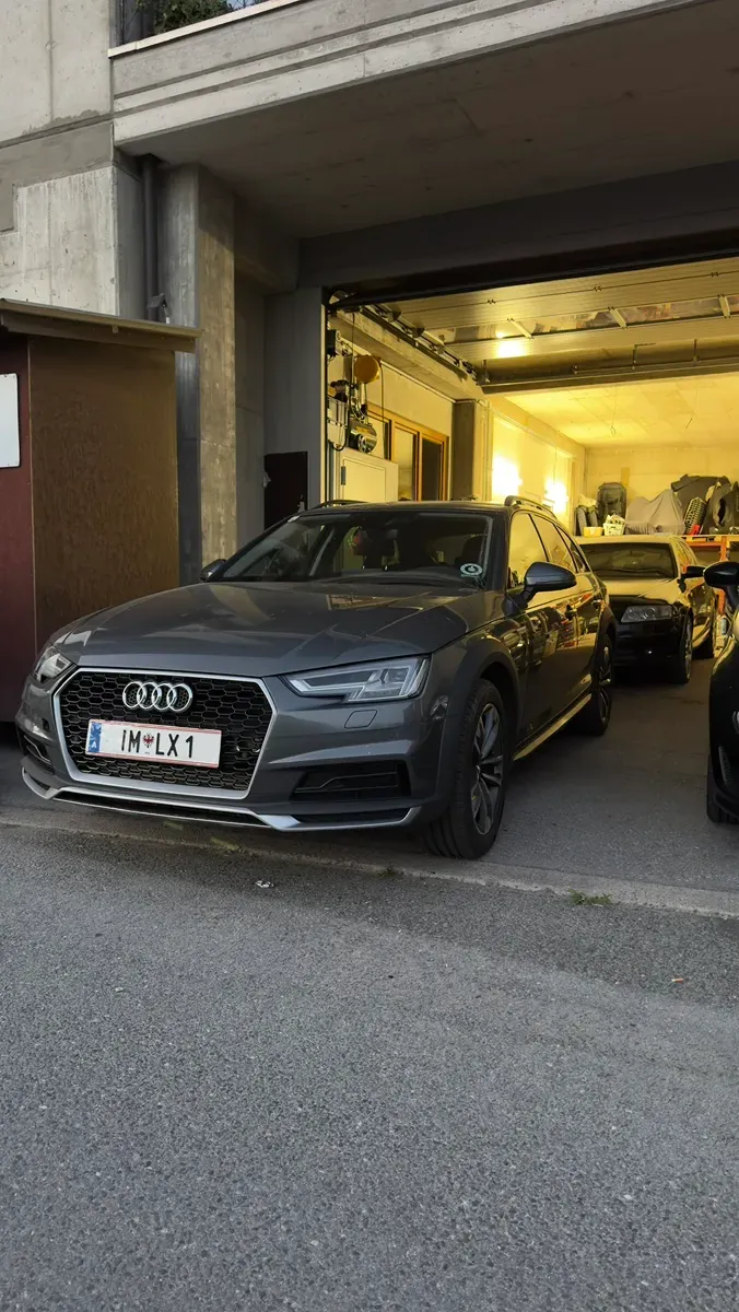 Audi A4 Allroad 2016 photo 2