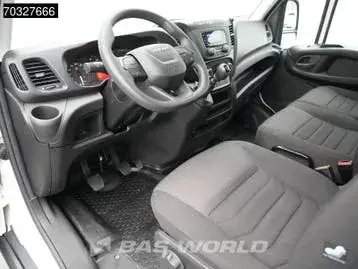 Iveco Daily 2024 photo 3