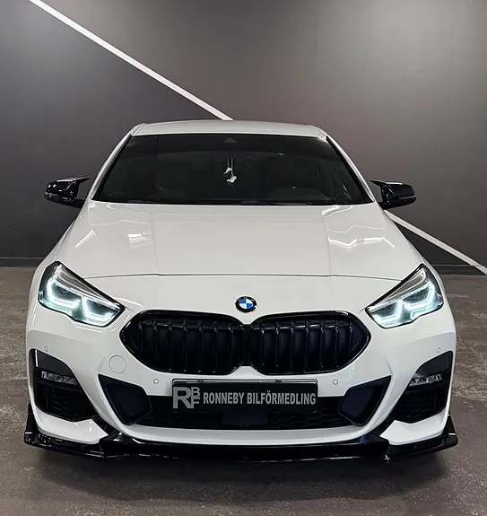 BMW 218I 2021 photo 2