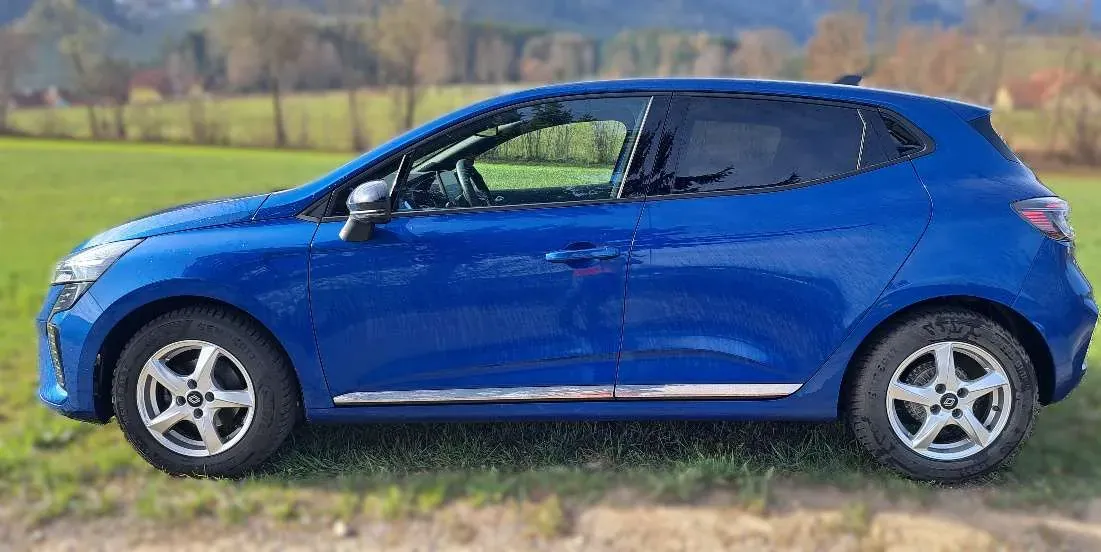 Renault Clio 2024 photo 2
