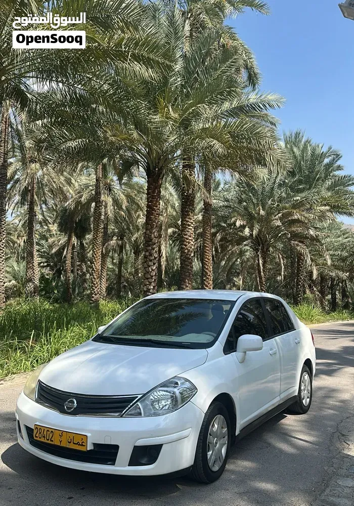 Nissan Tiida