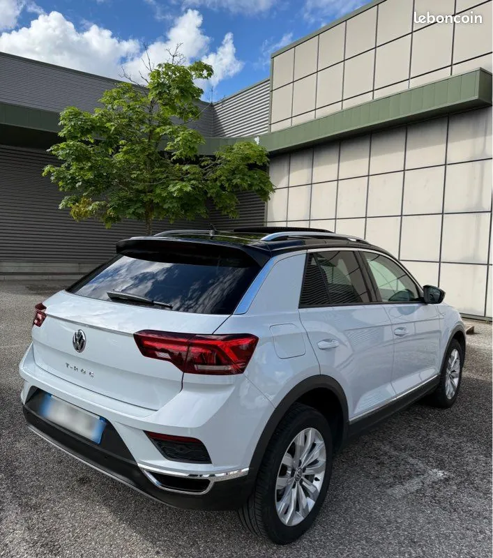 Volkswagen T-Roc 2018 photo 4