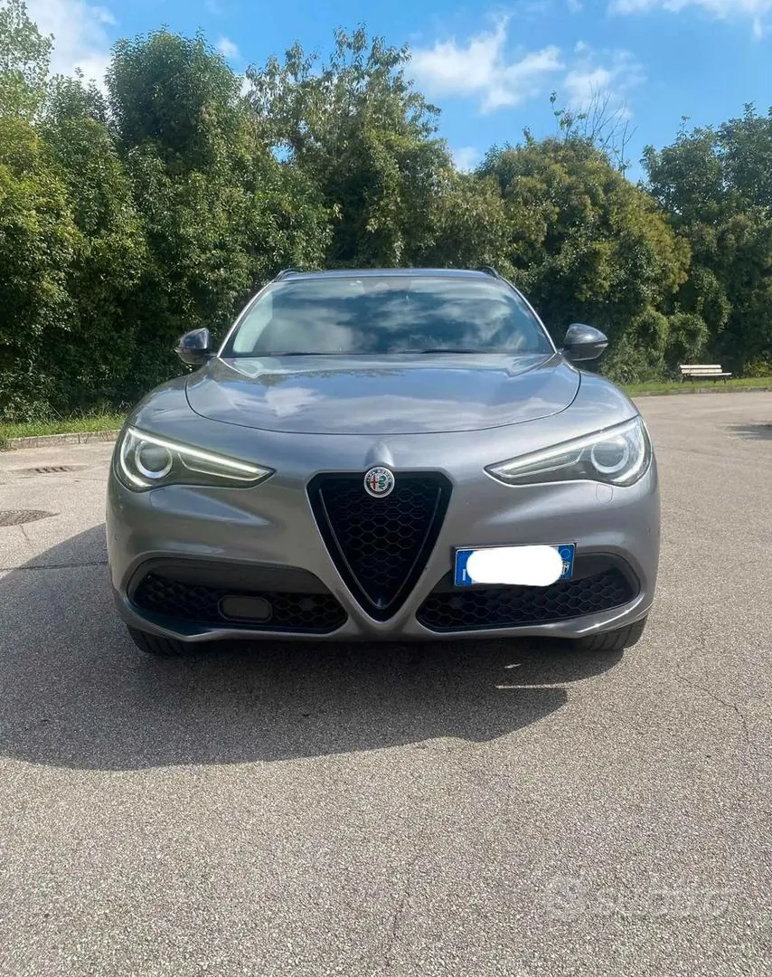 Alfa Romeo Stelvio Q4