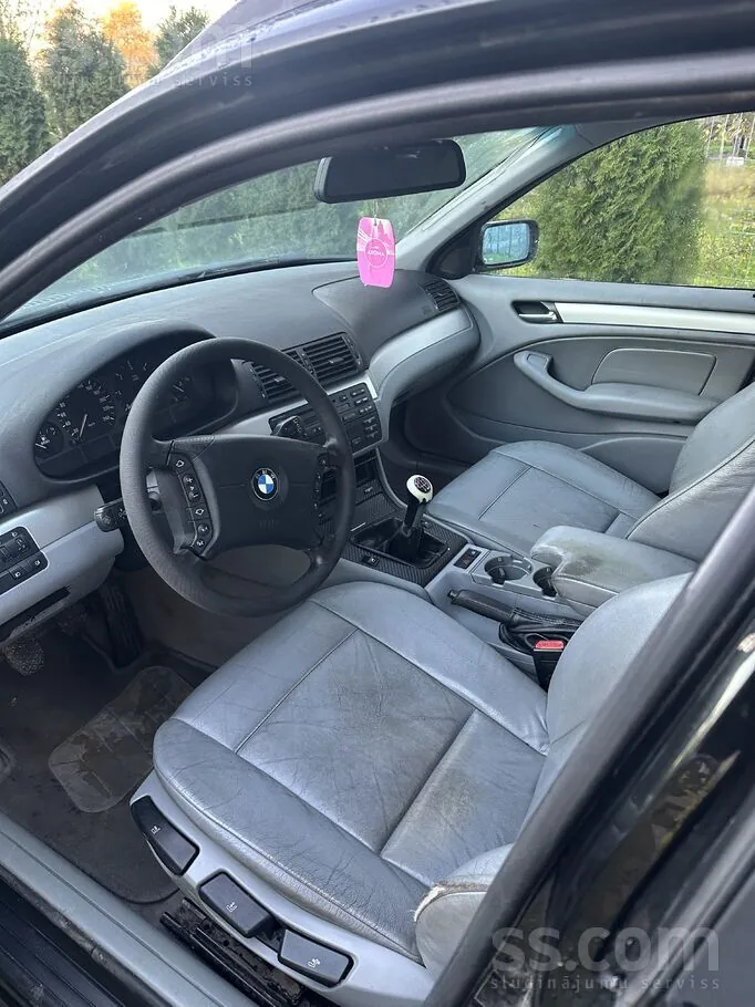 BMW 318 2002 photo 5