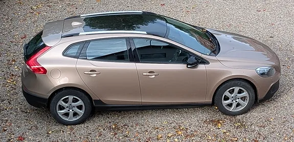 Volvo V40 Cross Country 2014 photo 4