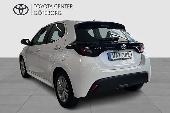 Toyota Yaris 2023 photo 4