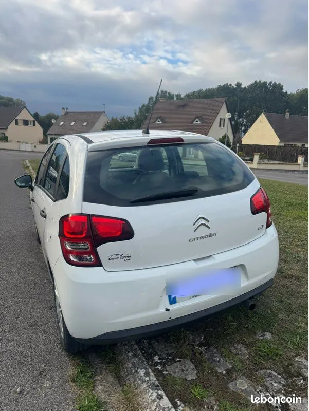 Citroen C3 2012 photo 3