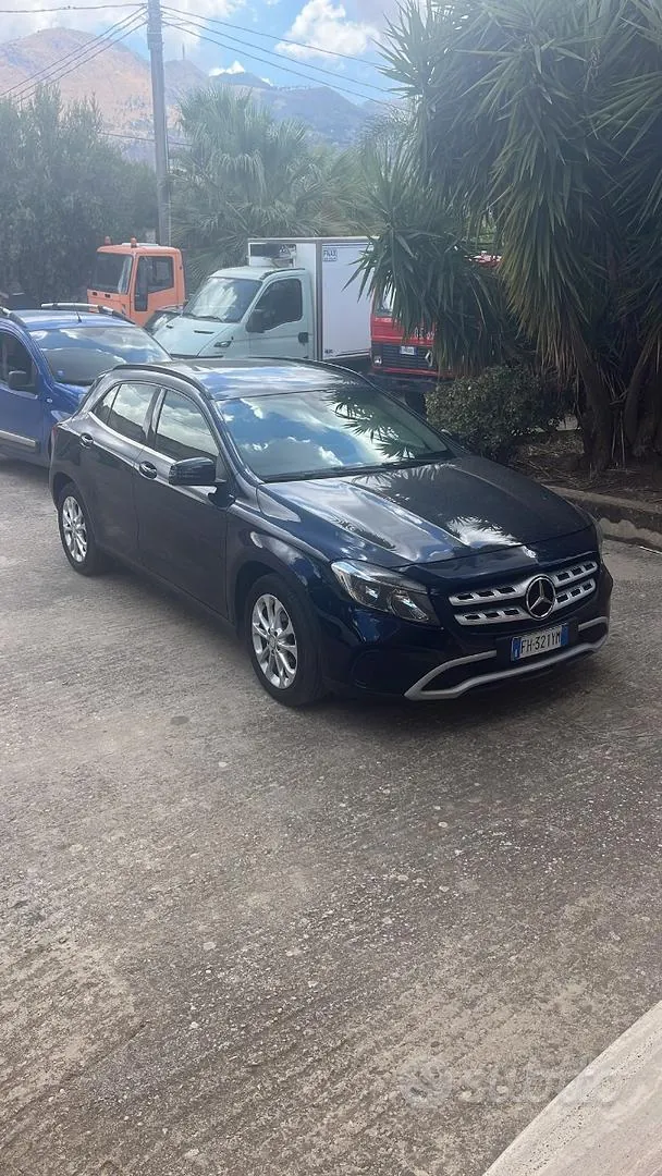 Mercedes-Benz Gla200