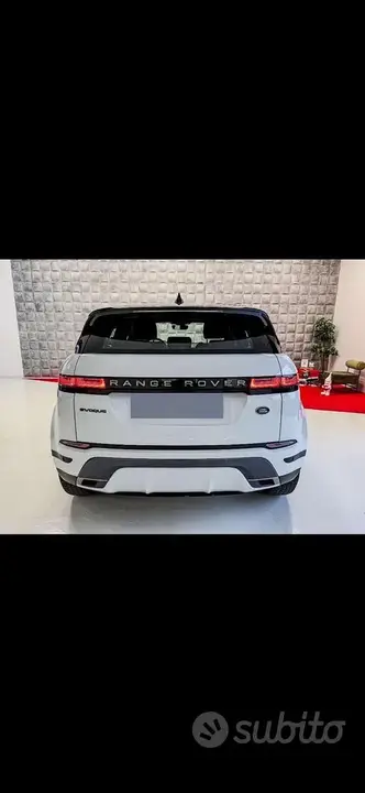 Land Rover Evoque 2023 photo 3