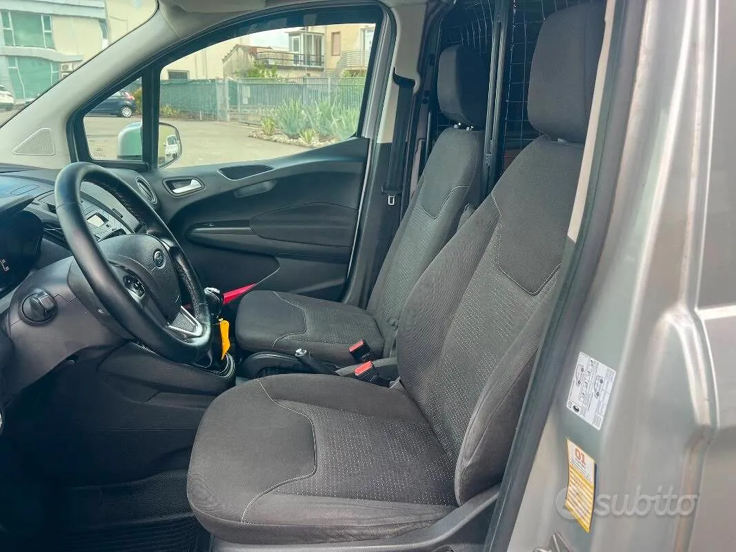 Ford Tourneo Courier 2016 photo 5