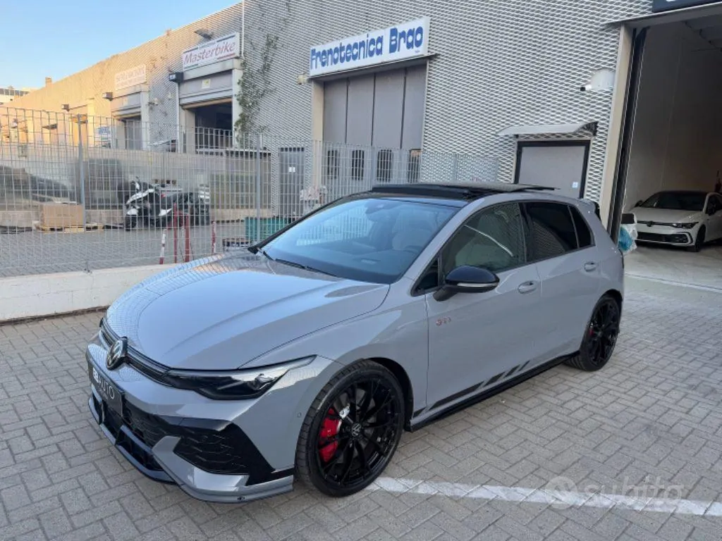 Volkswagen Golf Gti 2024 photo 3