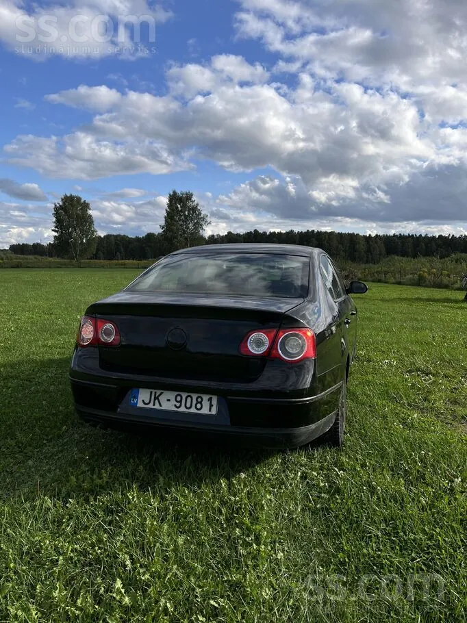 Volkswagen Passat 2005 photo 4