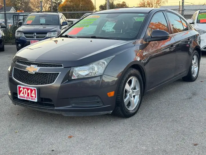 Chevrolet Cruze 2014 photo 3
