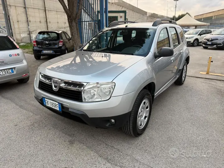 Dacia Duster 2012 photo 3