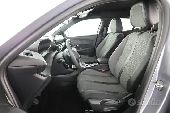 Peugeot 2008 2025 photo 2