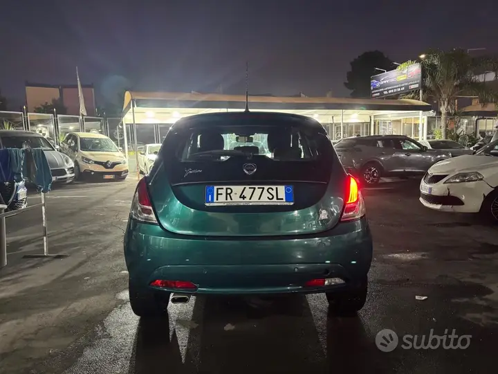 Lancia Ypsilon 2018 photo 3
