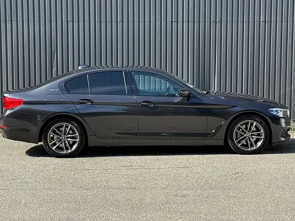 BMW 530E 2019 photo 5
