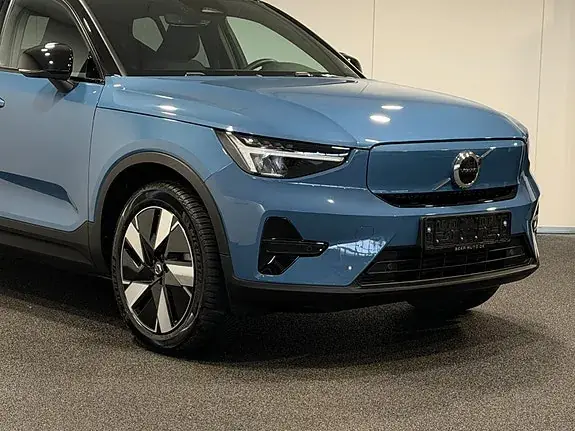 Volvo Xc40 2023 photo 4