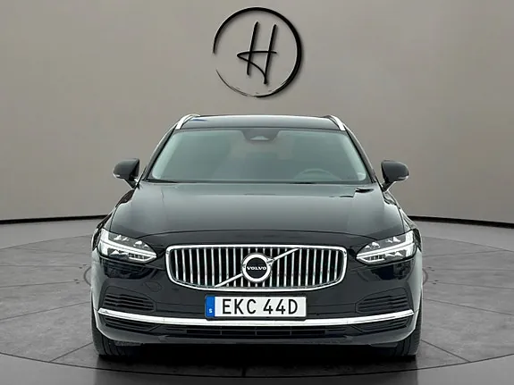 Volvo V90 2022 photo 3