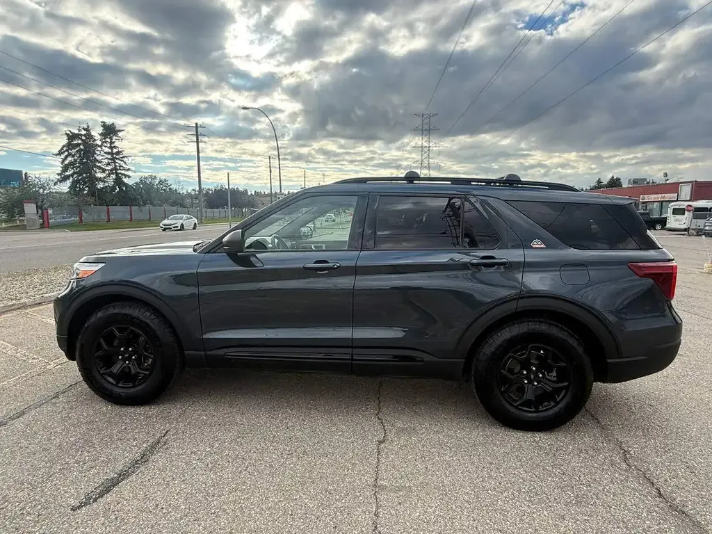 Ford Explorer 2022 photo 5