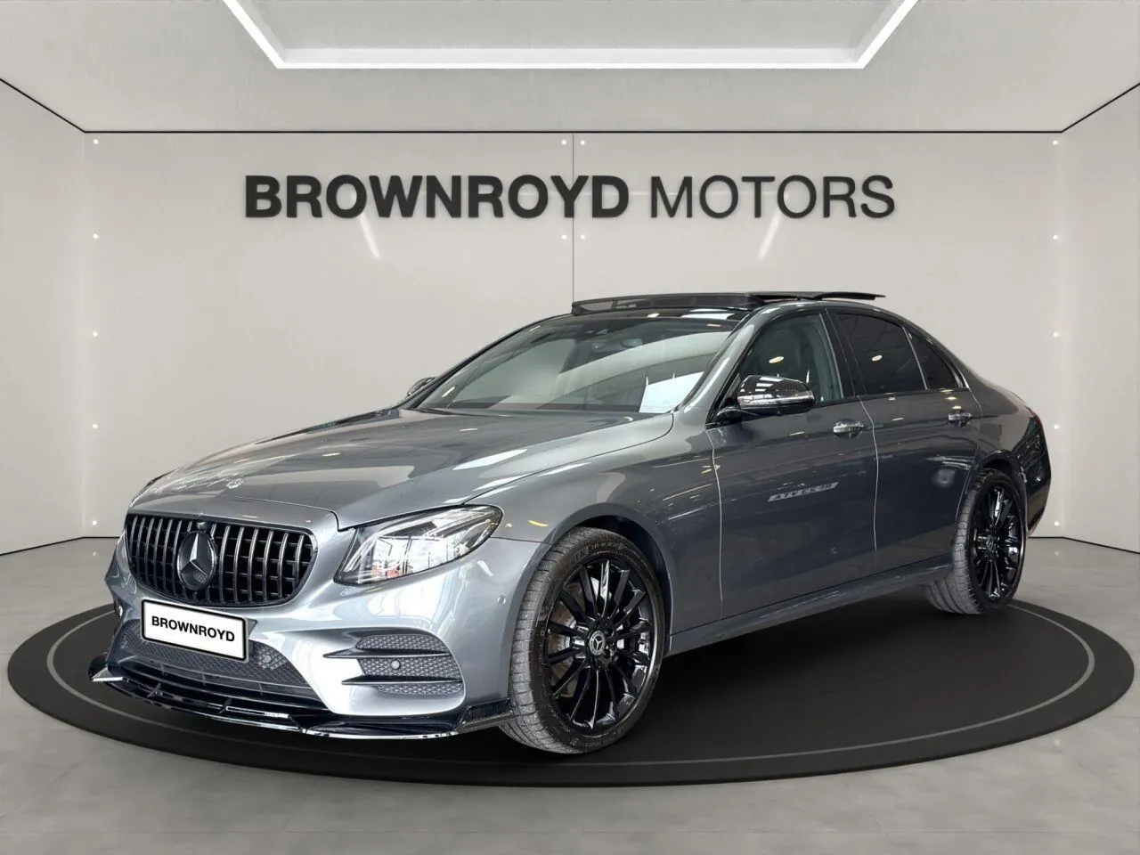 Mercedes-Benz E-Class 2019 photo 2