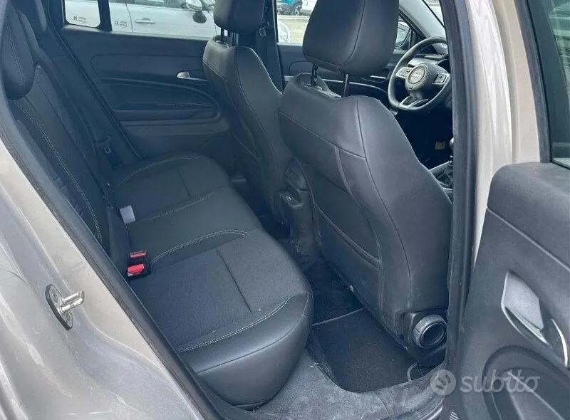 Jeep Avenger 2025 photo 5