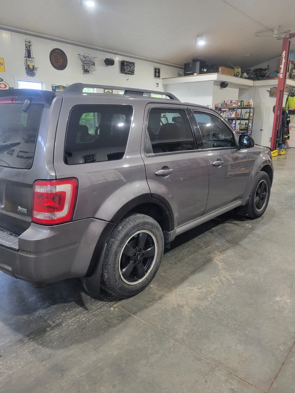 Ford Escape 2012 photo 2