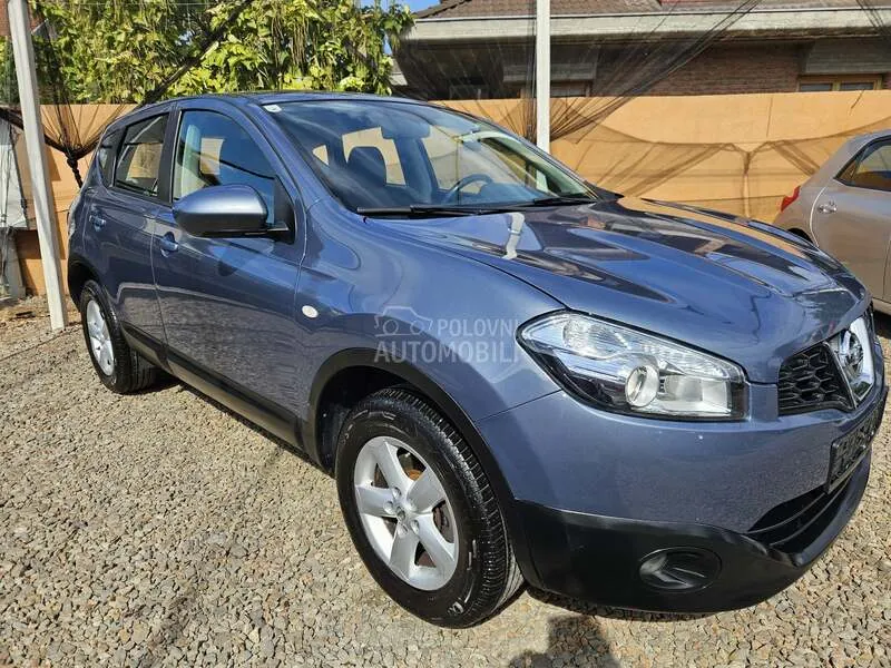 Nissan Qashqai 2010 photo 2